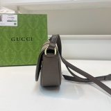 Latest gift box set, fashionable shoulder bag card bag combination, full set of plastic packaging (with box)