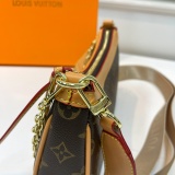 Latest gift box set, fashionable shoulder bag card bag combination, full set of plastic packaging (with box)