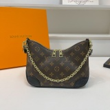 Latest gift box set, fashionable shoulder bag card bag combination, full set of plastic packaging (with box)