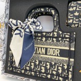 Latest gift box set, fashionable shoulder bag card bag combination, full set of plastic packaging (with box)