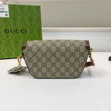 Latest gift box set, fashionable shoulder bag card bag combination, full set of plastic packaging (with box)