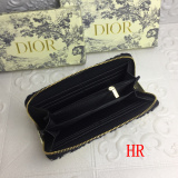 Classic Printed wallet   Elegant Luxury