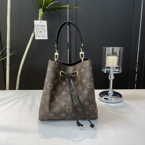 New Women's Bag Fashionable Trendy and Luxurious
