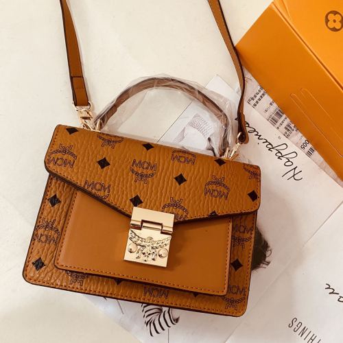 New Women's Bag Fashionable Trendy and Luxurious