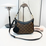 New Women's Bag Fashionable Trendy and Luxurious