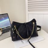 New Women's Bag Fashionable Trendy and Luxurious