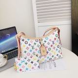 New Women's Bag Fashionable Trendy and Luxurious