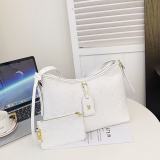 New Women's Bag Fashionable Trendy and Luxurious