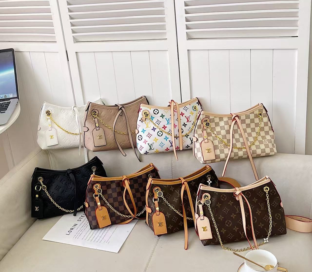 New Women's Bag Fashionable Trendy and Luxurious