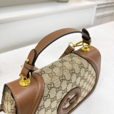 New Women's Bag Fashionable Trendy and Luxurious