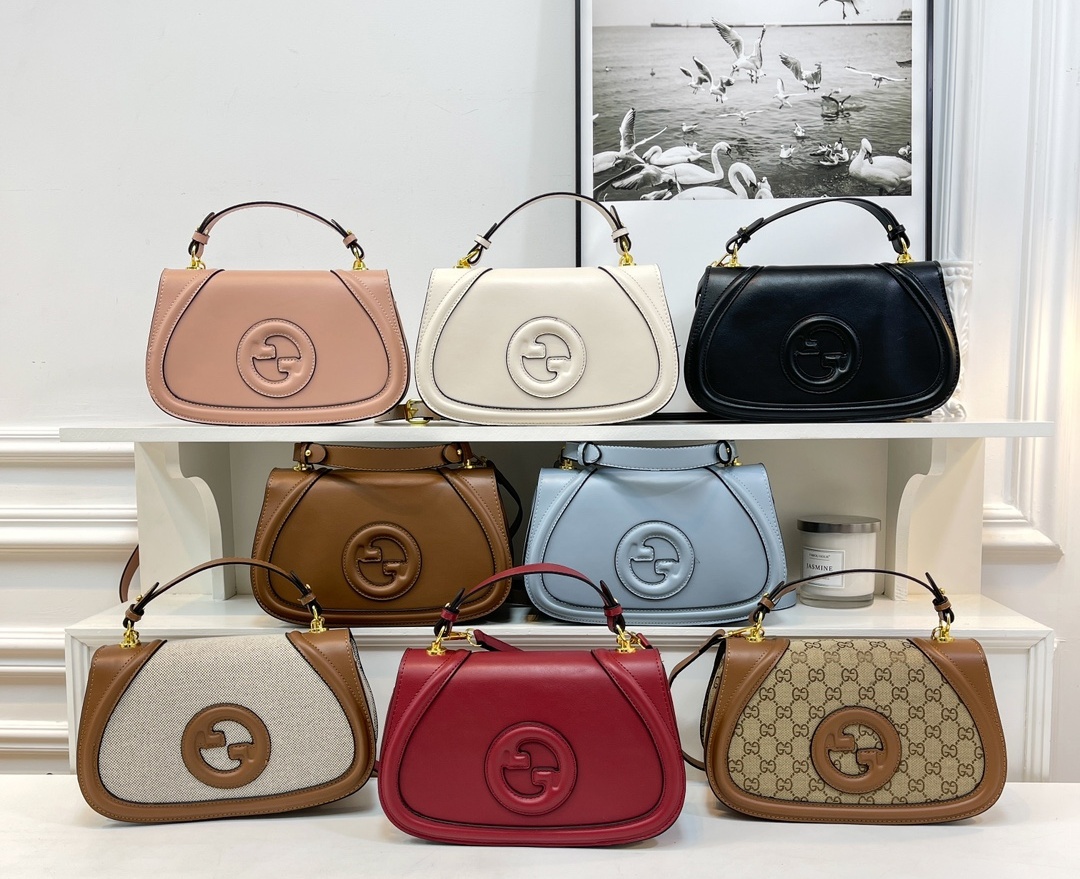 New Women's Bag Fashionable Trendy and Luxurious