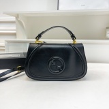New Women's Bag Fashionable Trendy and Luxurious