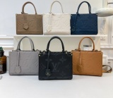 New Women's Bag Fashionable Trendy and Luxurious