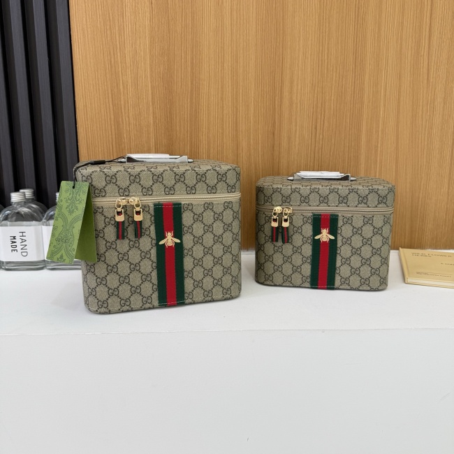 Fashion toiletry bags cosmetic bag seal