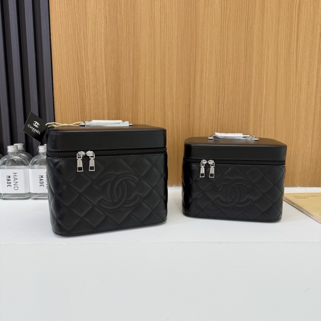 Fashion toiletry bags cosmetic bag seal