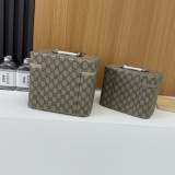 Fashion toiletry bags cosmetic bag seal