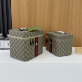 Fashion toiletry bags cosmetic bag seal
