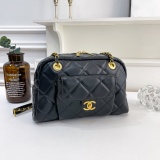 Ladies' handbags