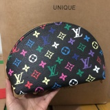 Fashionable makeup bag storage bag