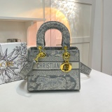 New lady fashion single shoulder bag(WITH BOX)