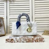 New lady fashion single shoulder bag（with box）