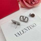 Hot style V edition  show  necklace joker   necklace