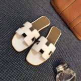 Lady sandals many colors and comfortable