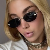 New frameless sunglasses with diamond studded oval frame