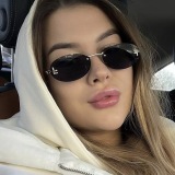 New frameless sunglasses with diamond studded oval frame