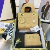 New gift boxes for women's bags, and card bags