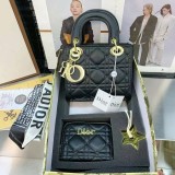 New gift boxes for women's bags, and card bags