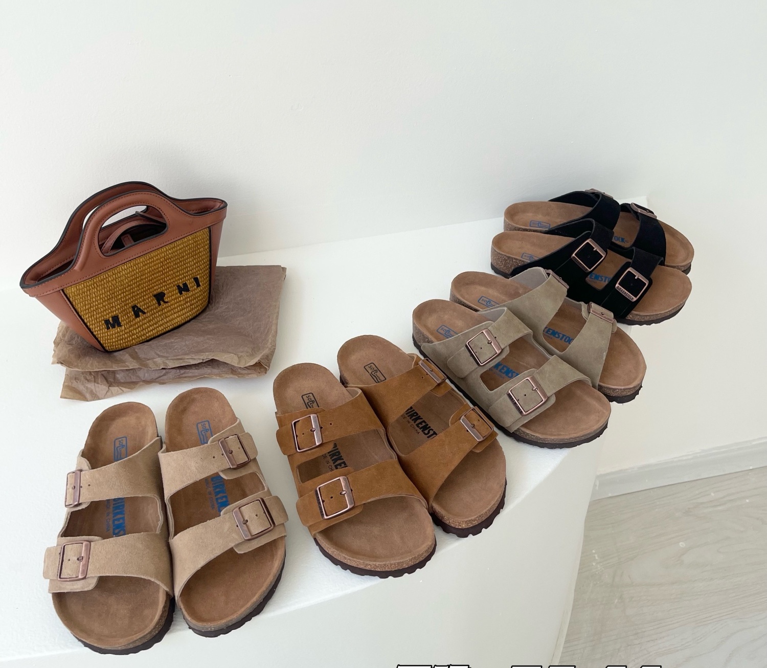New style fashionable women's shoes(NO BOX)