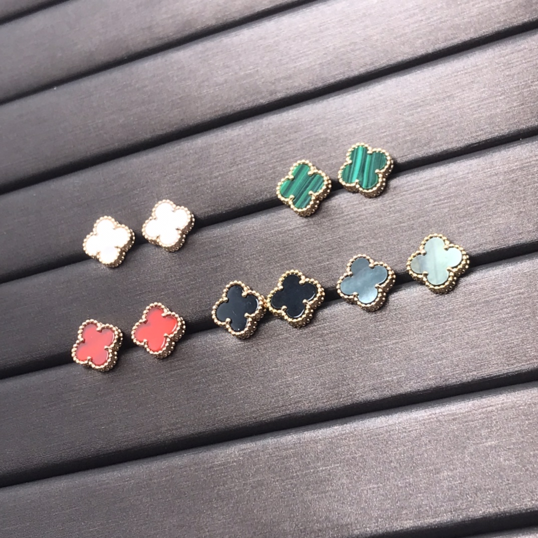 New mini four leaf clover shell earrings(NO BOX)