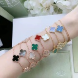 New classic five flower bracelet