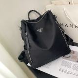 New Women's Bag Fashionable backbag