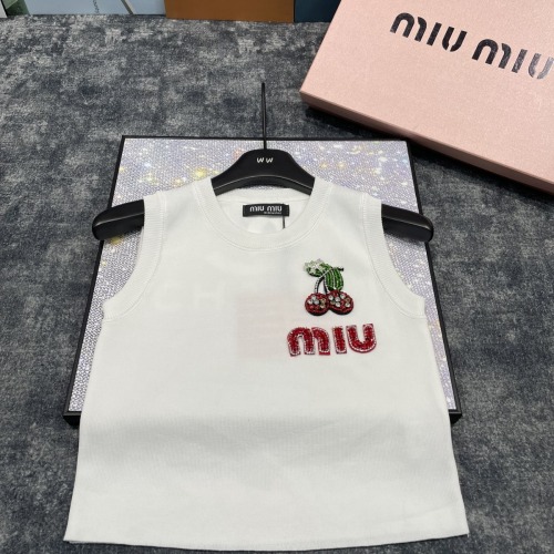 New Knitted Tank Top Cherry Logo