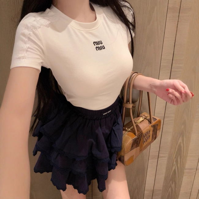 Spring and summer new lace lace short sleeved lace cake skirt pants