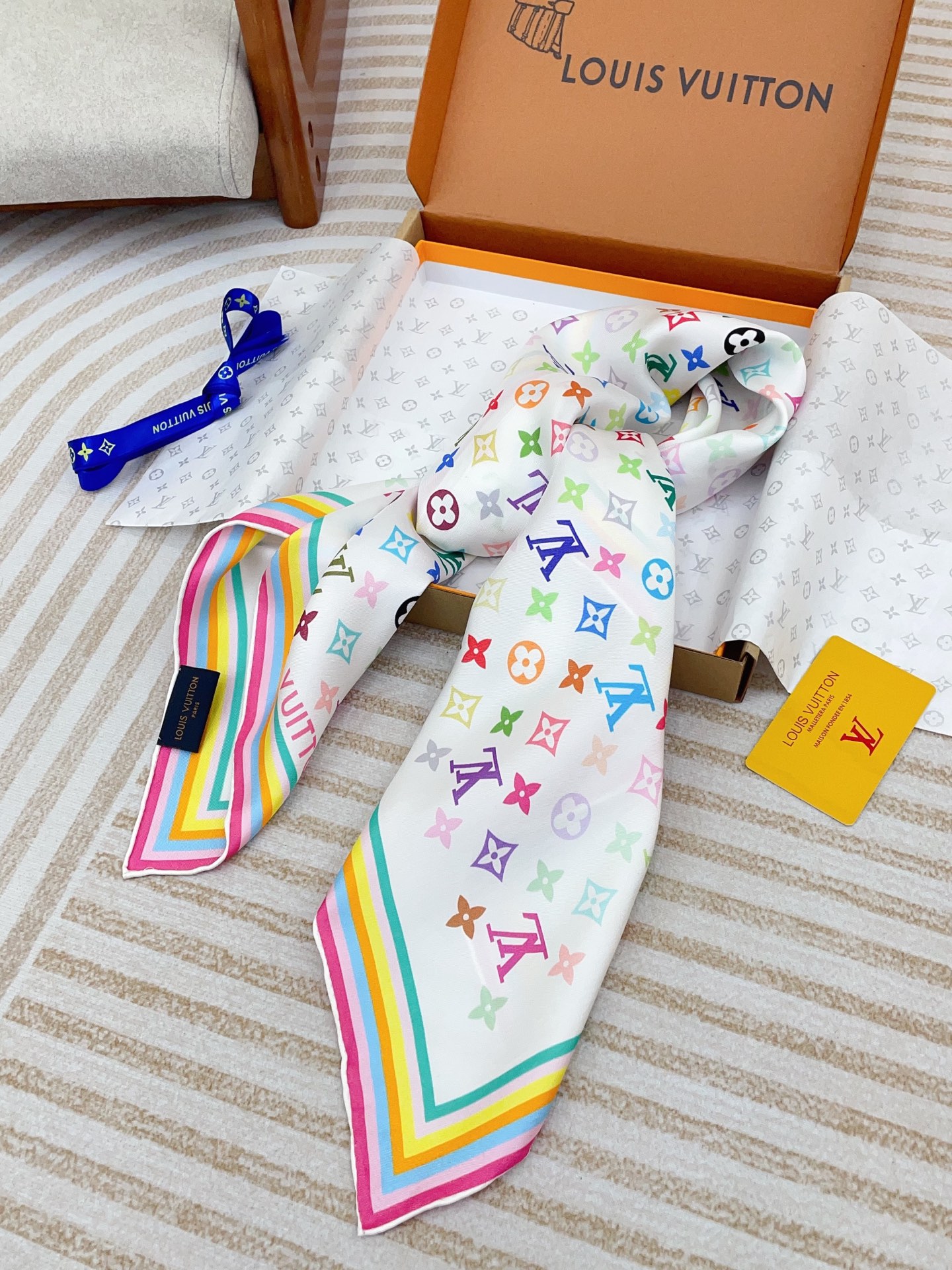Newly arrived fashionable women's scarves