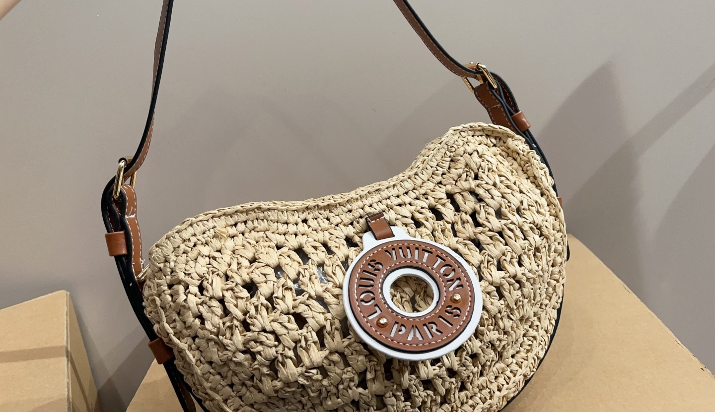 New shopping bag woven straw bag