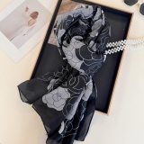 Newly arrived women's fashionable silk scarf