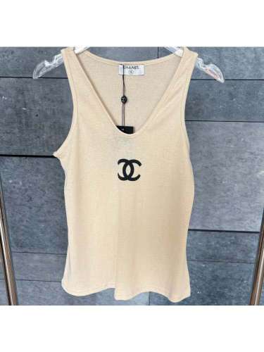 Spring and summer new embroidered letter U-neck knitted vest