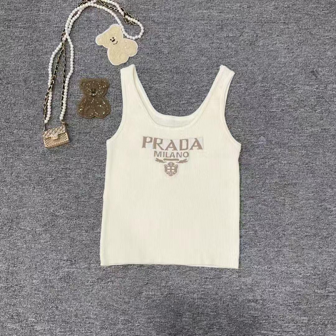 Spring and summer new embroidered letter U-neck knitted vest(SHORT)