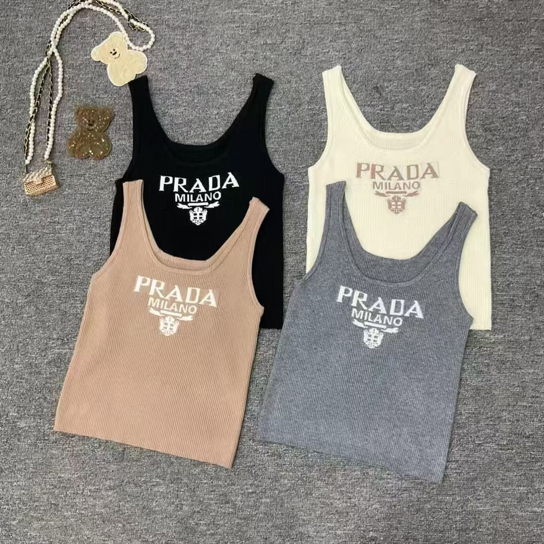 Spring and summer new embroidered letter U-neck knitted vest(SHORT)