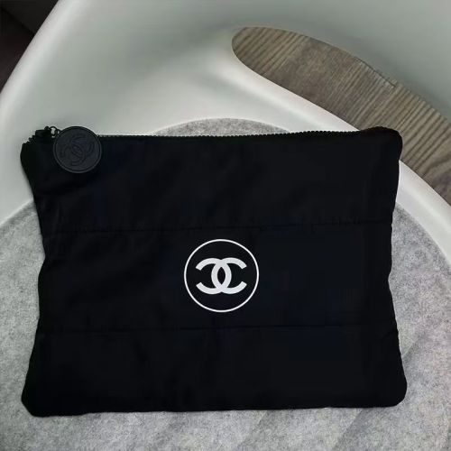 Fashionable makeup bag storage bag