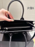 Ladies' fashion handbag single shoulder bag