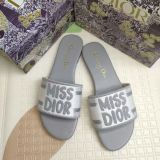 New arrivals of women's slippers(WITHOUT BOX)