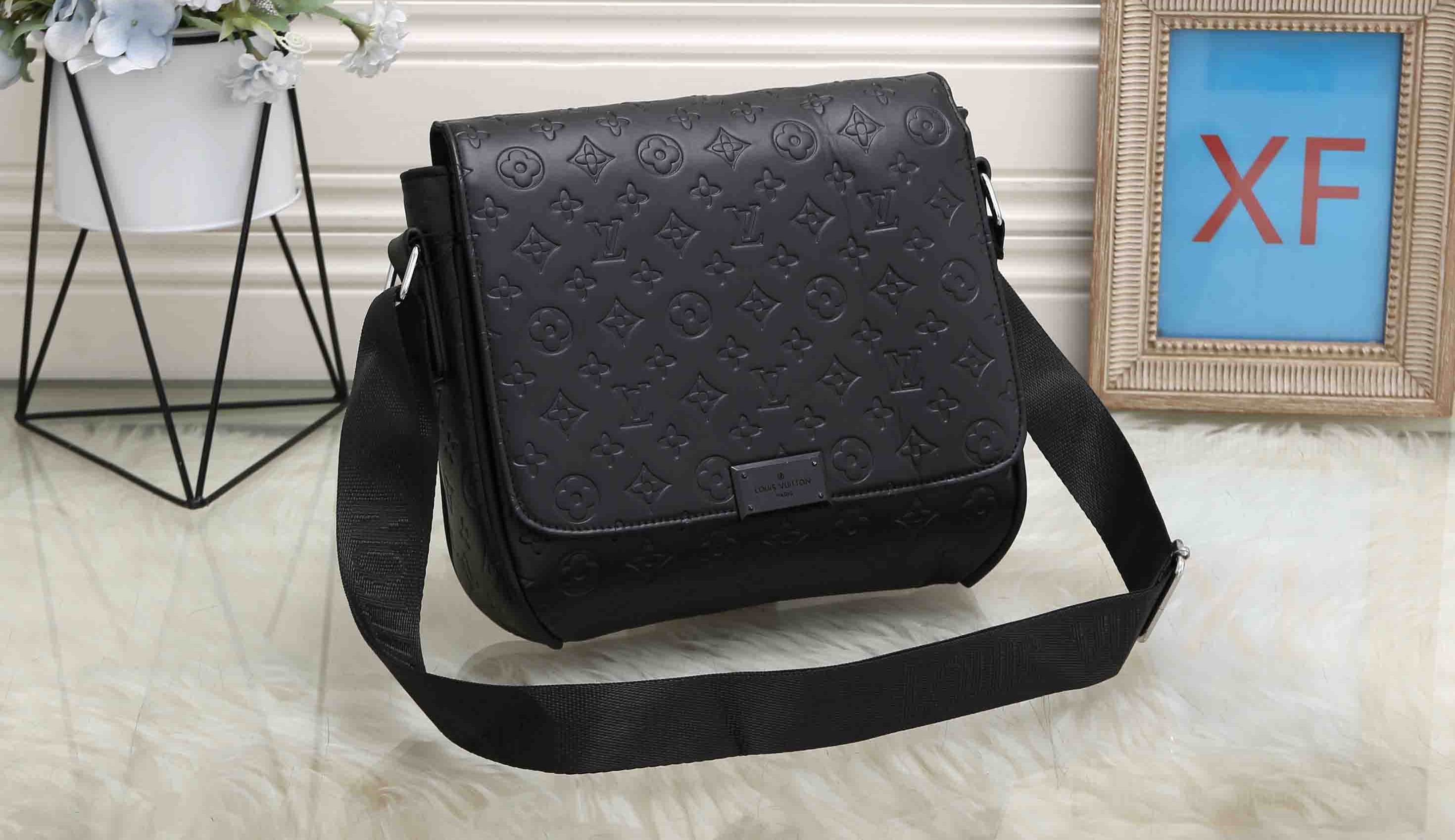 Newly arrived men's briefcase crossbody bag