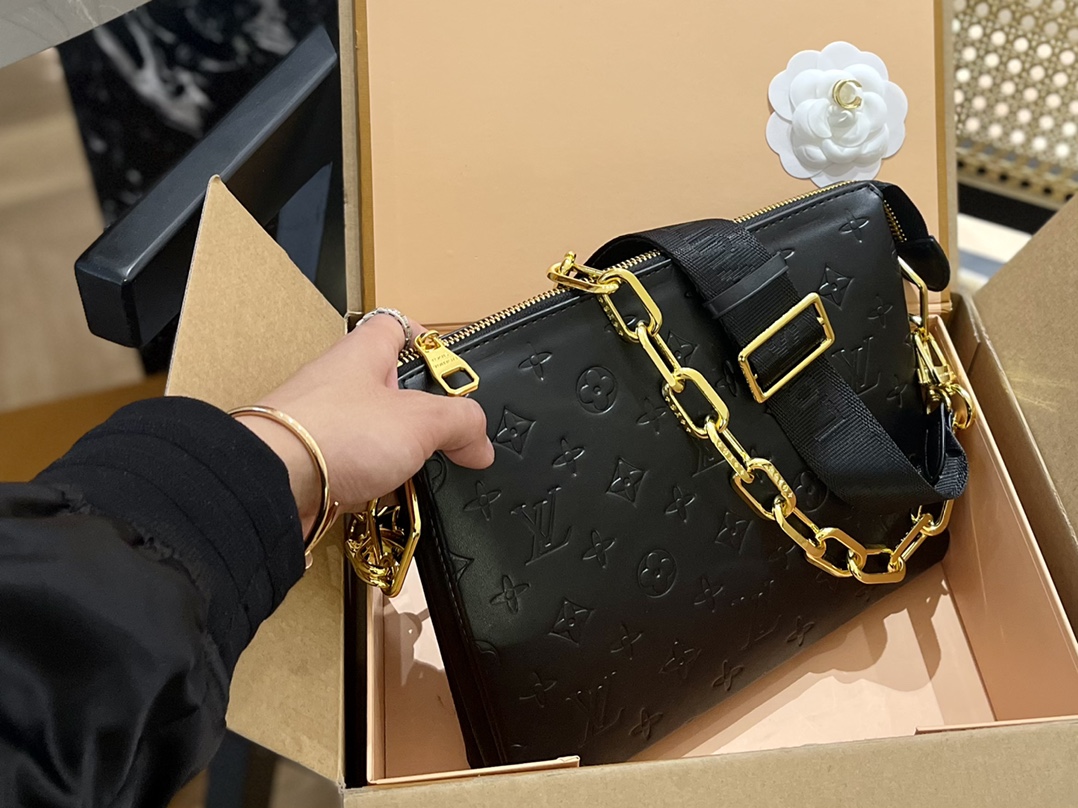 New Fashion Women's Shoulder Bag