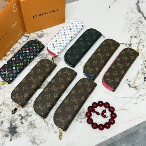 Pen bag items, stationery, portable bag with learning to receive