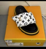 New arrivals of women's slippers(WITHOUT BOX)